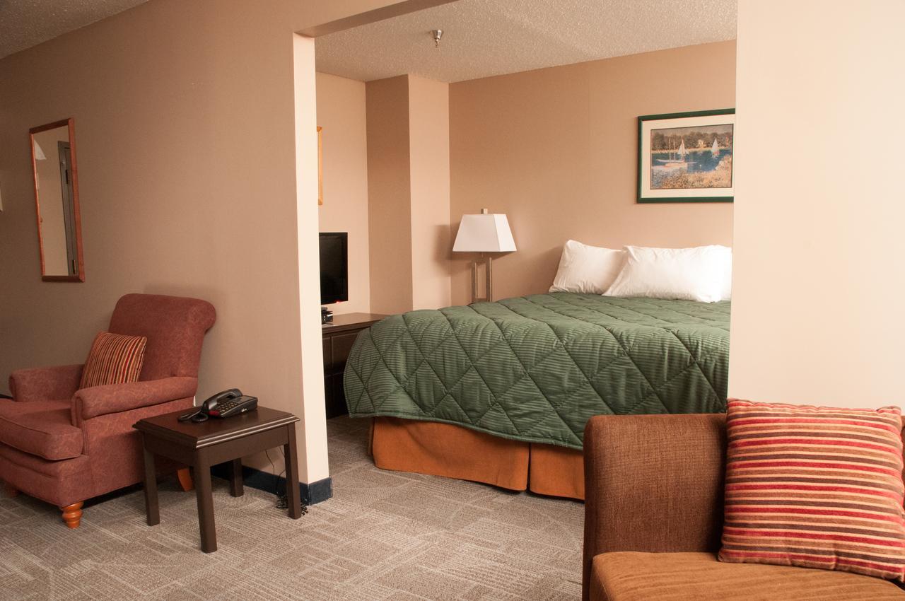 Pier Side Landing Hotel Port Hardy Exterior photo