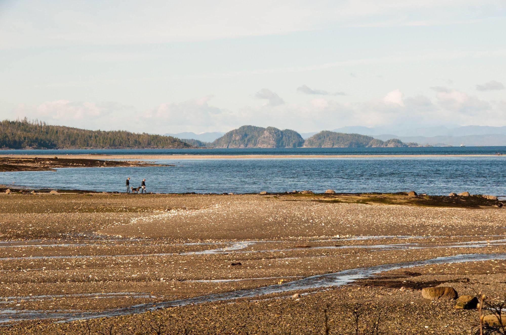 Pier Side Landing Hotel Port Hardy Exterior photo